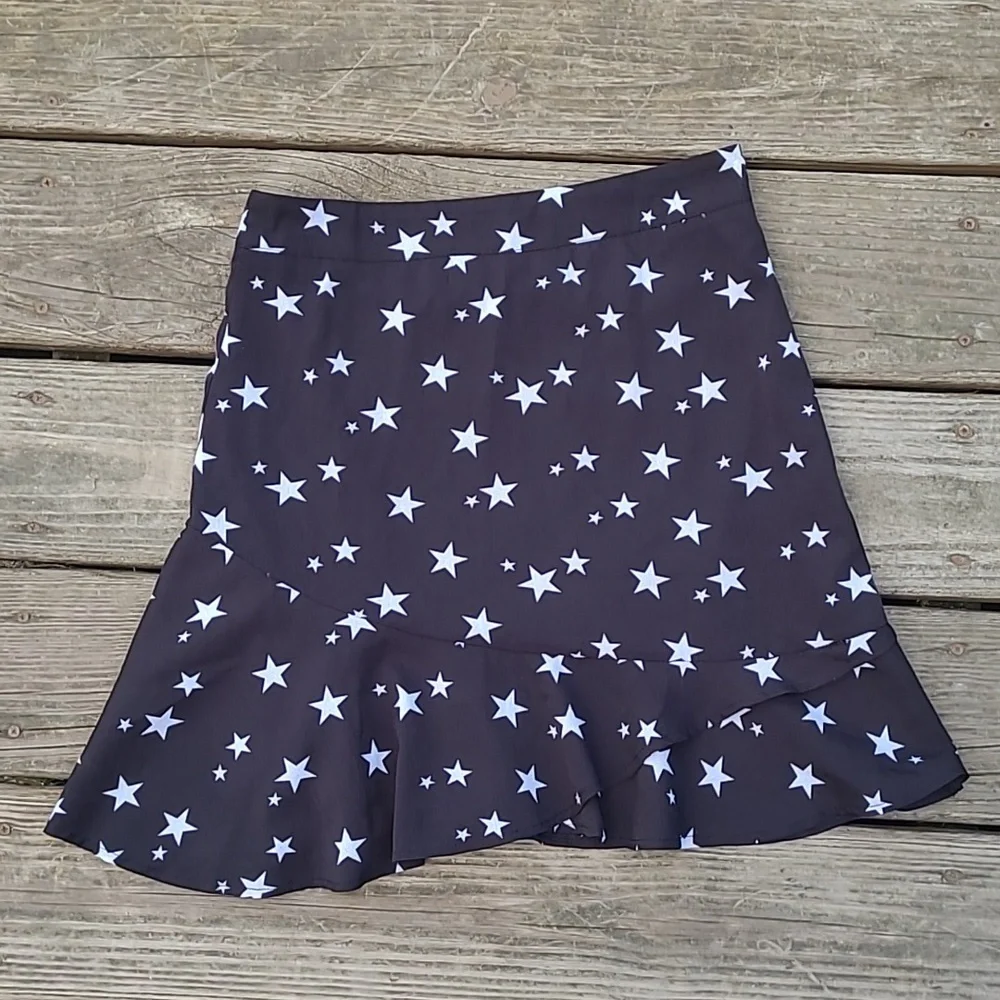 Nasty Gal Y2K Style Black Ruffle Star Print Mini Skirt Womens Size 4 - Picture 1 of 15